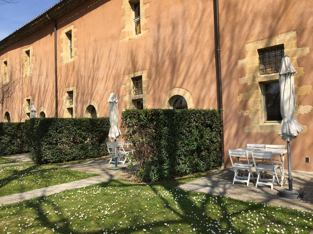 Aparthotel La Bastide du Roy René Aix-en-Provence Exterior foto